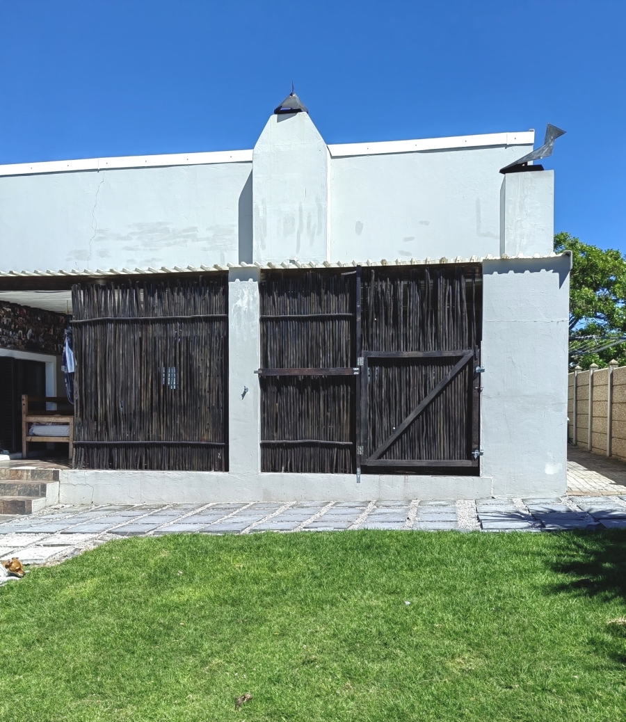 3 Bedroom Property for Sale in Aston Bay Eastern Cape